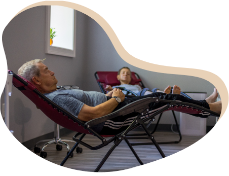 Who is community acupuncture best for?
